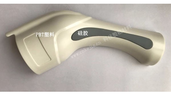 硅胶粘PBT塑料，选用的胶水和操作方法有哪些？