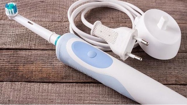 粘电动牙刷，用什么胶水能过安全检测